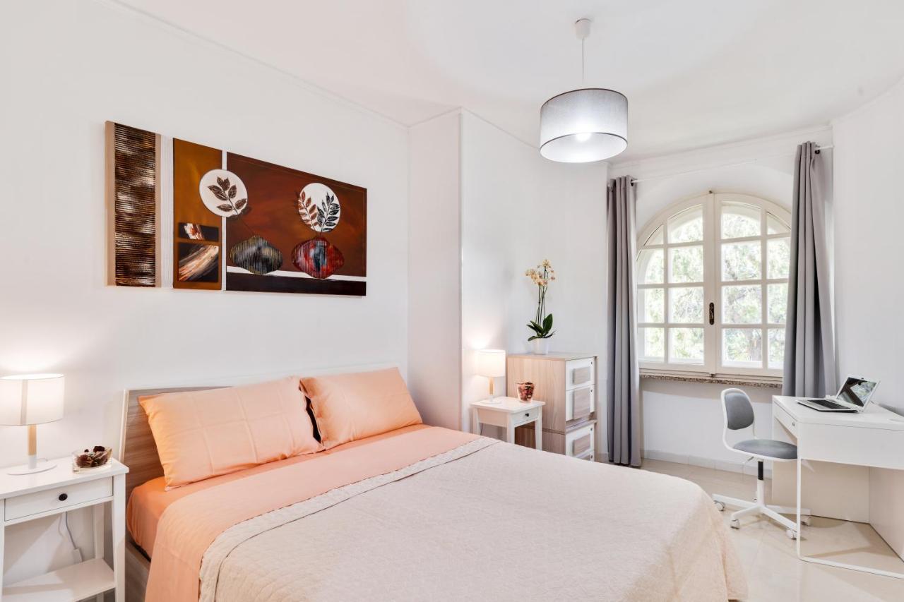 Sanremo Flat With Private Parking And Netflix Apartment Exterior photo